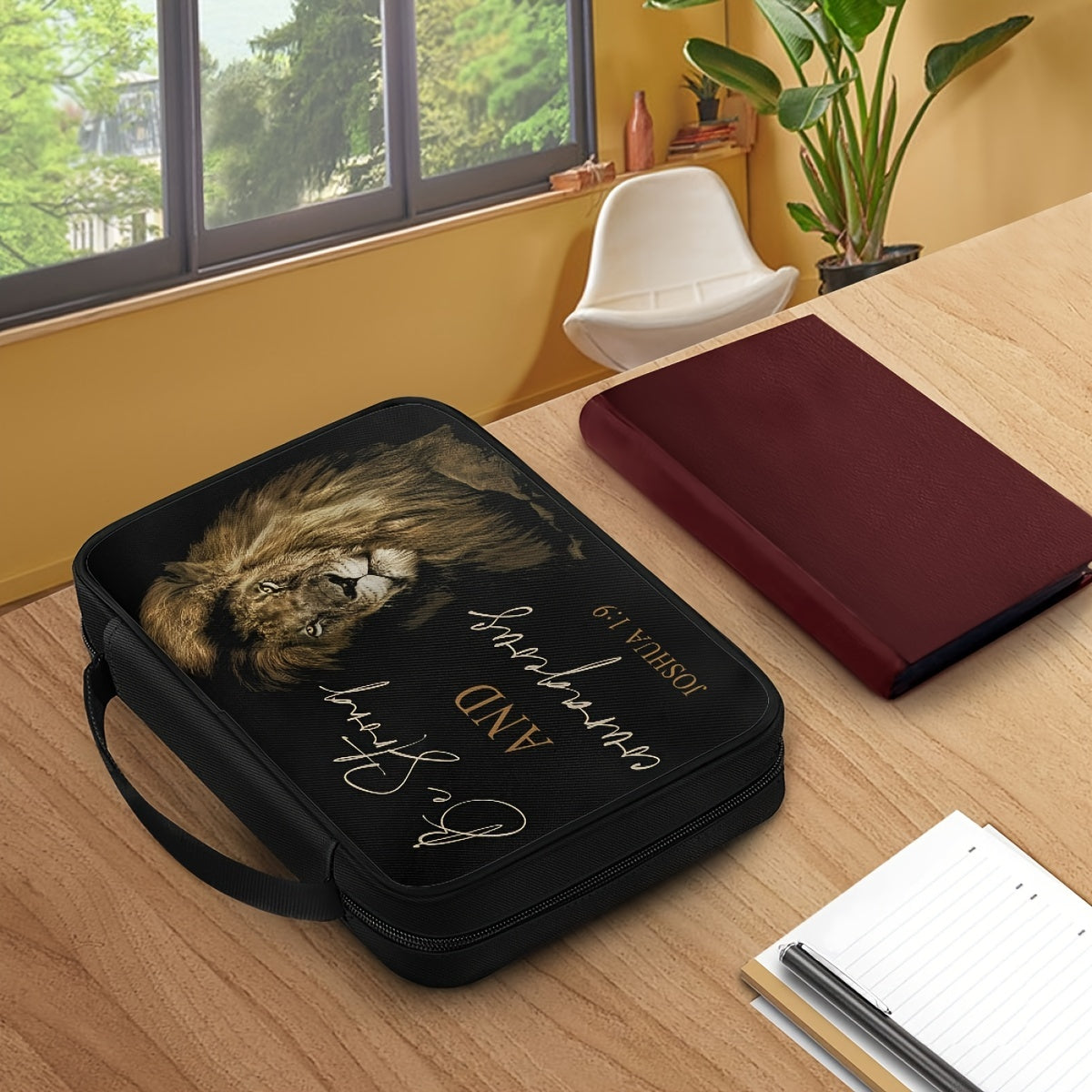 1pc Inspirational Lion Bible Tote Bag - "Let Your Faith Be Bigger Than Your Fear" Quote, Durable Polyester Bible Cover with Sturdy Handle,
